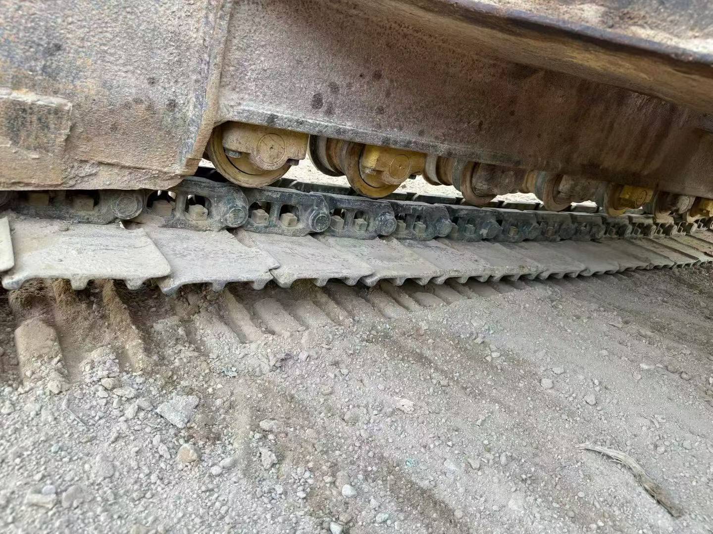 Buy Komatsu PC120-6E Used Excavator / 2 Buy Komatsu PC120-6E Used Excavator / 2