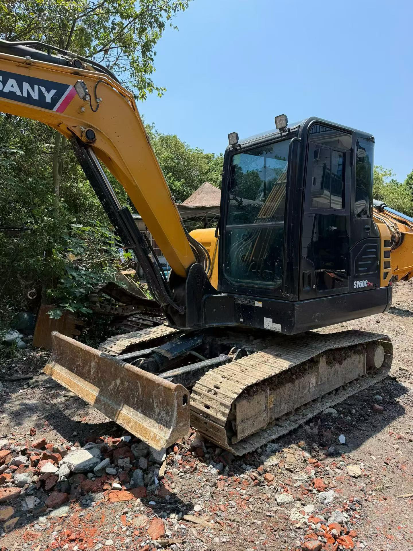 Buy Sany SY60 Used Excavator / 3 Buy Sany SY60 Used Excavator / 3