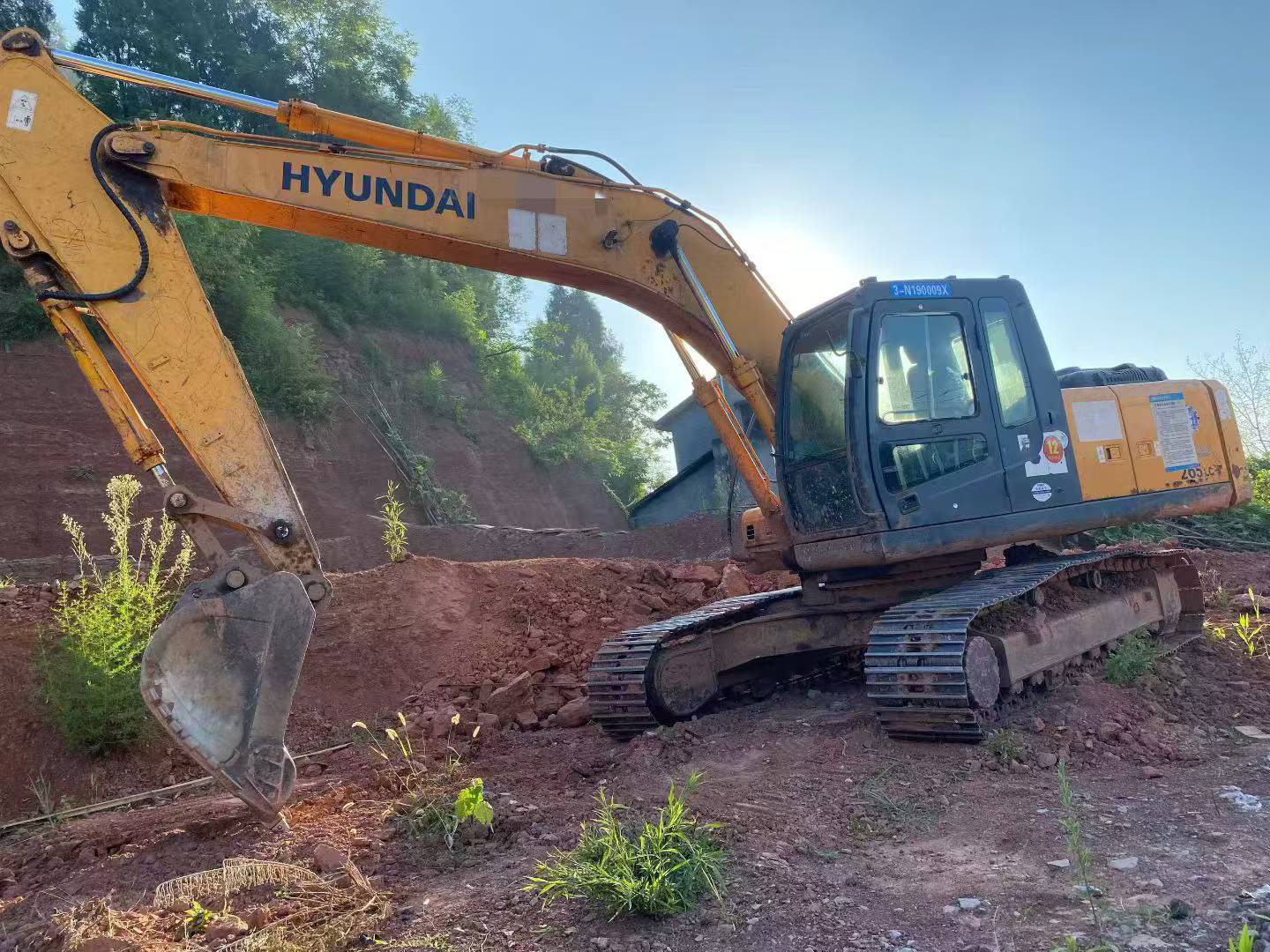 Buy Hyundai R225-7 Used Excavator / 3 Buy Hyundai R225-7 Used Excavator / 3