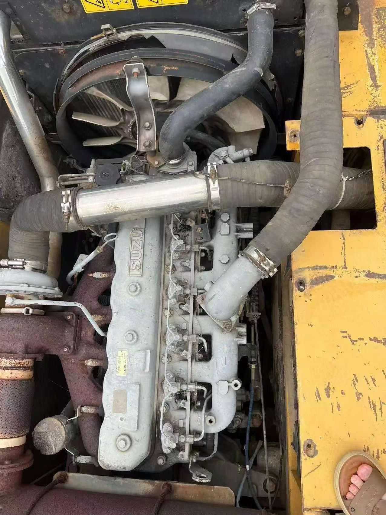 Buy XCMG XE215CA Used Excavator / 5 Buy XCMG XE215CA Used Excavator / 5