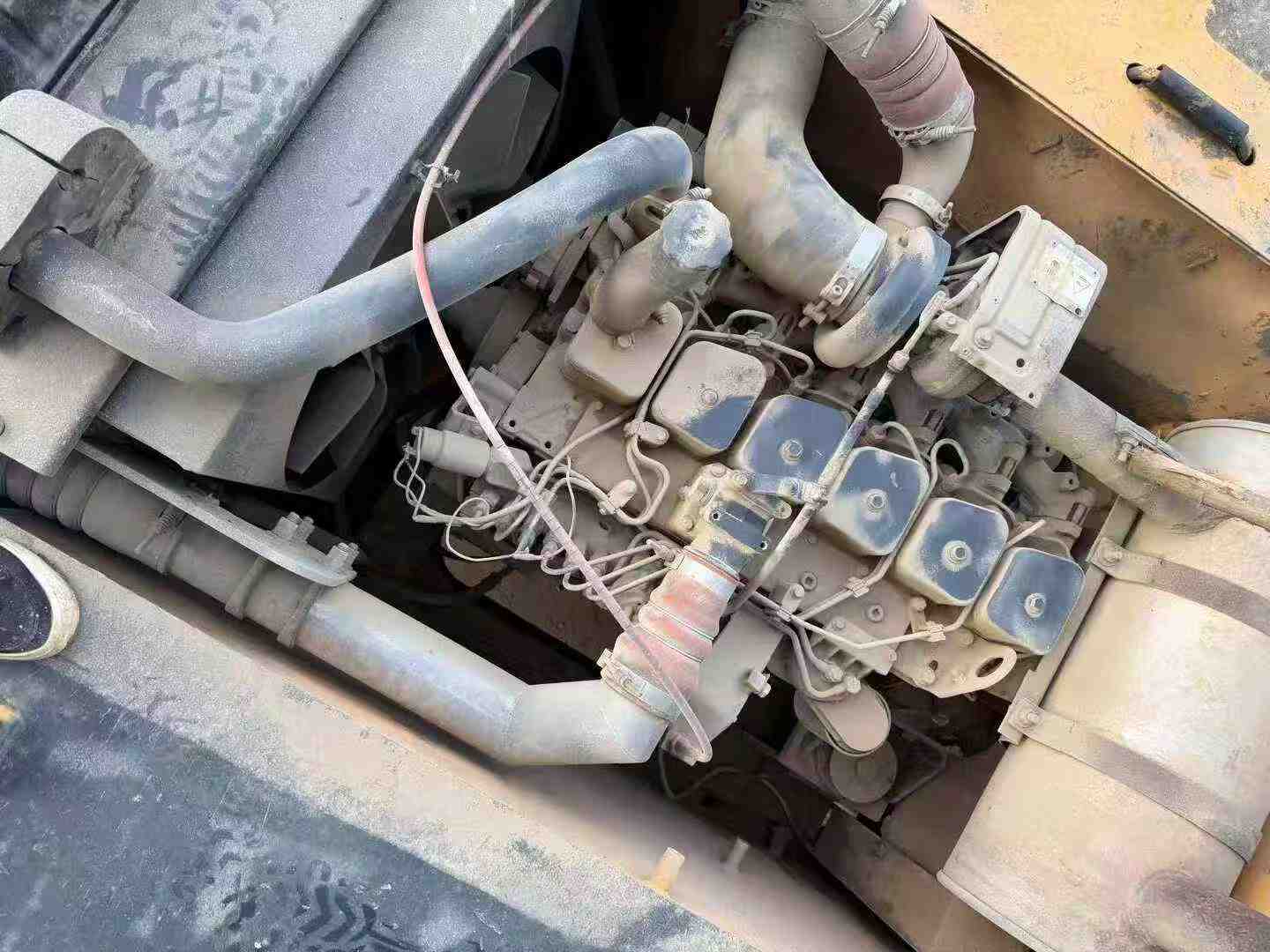 Buy Hyundai R215-7 Used Excavator / 6 Buy Hyundai R215-7 Used Excavator / 6