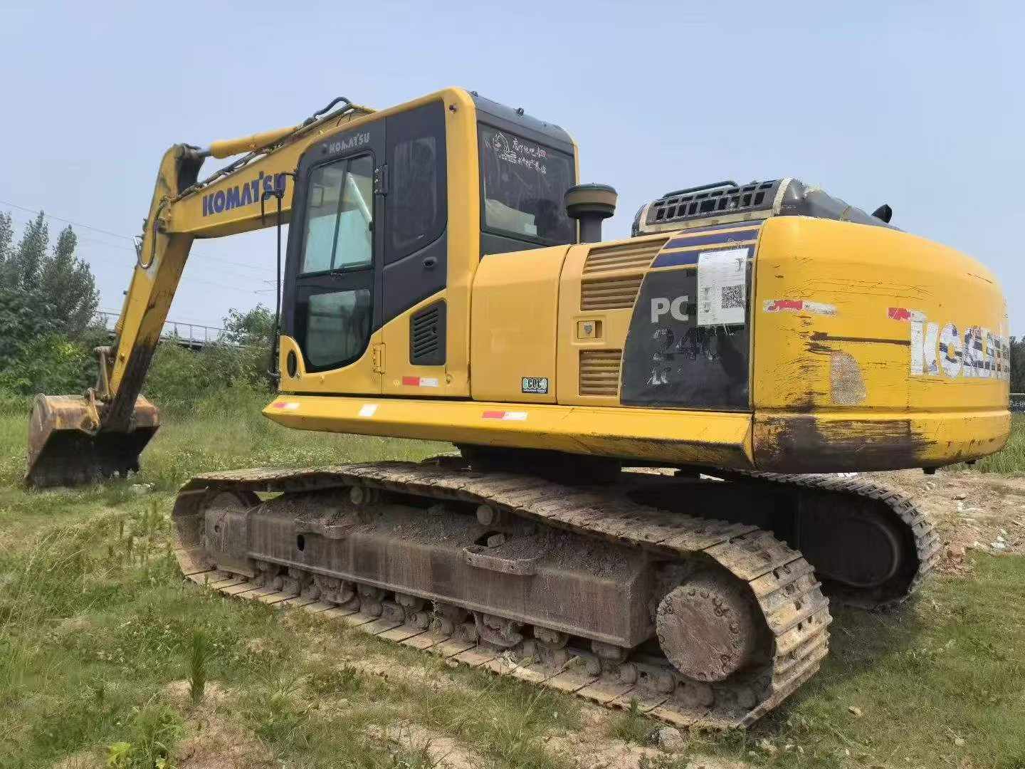 Buy Komatsu PC210LC-8M0 Used Excavator / 9