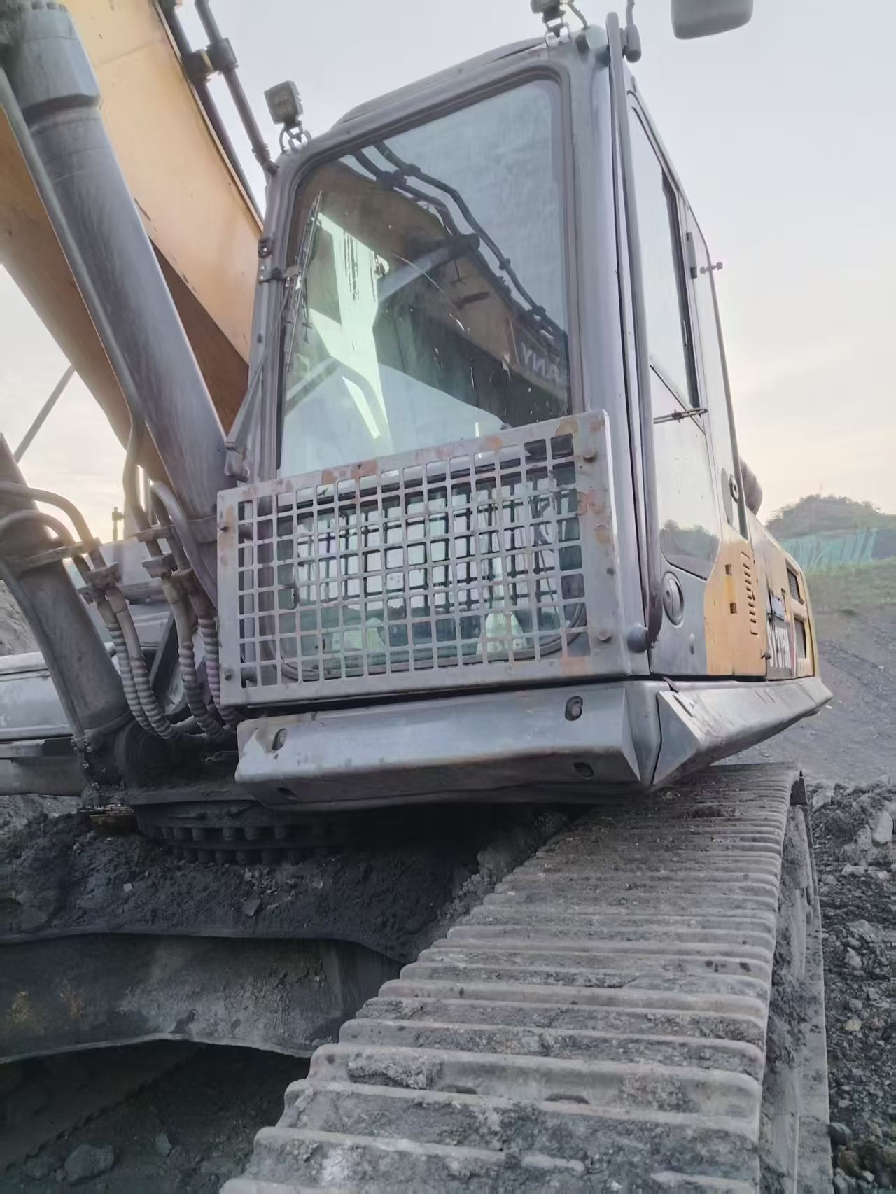 Buy XCMG XE380K Used Excavator / 2
