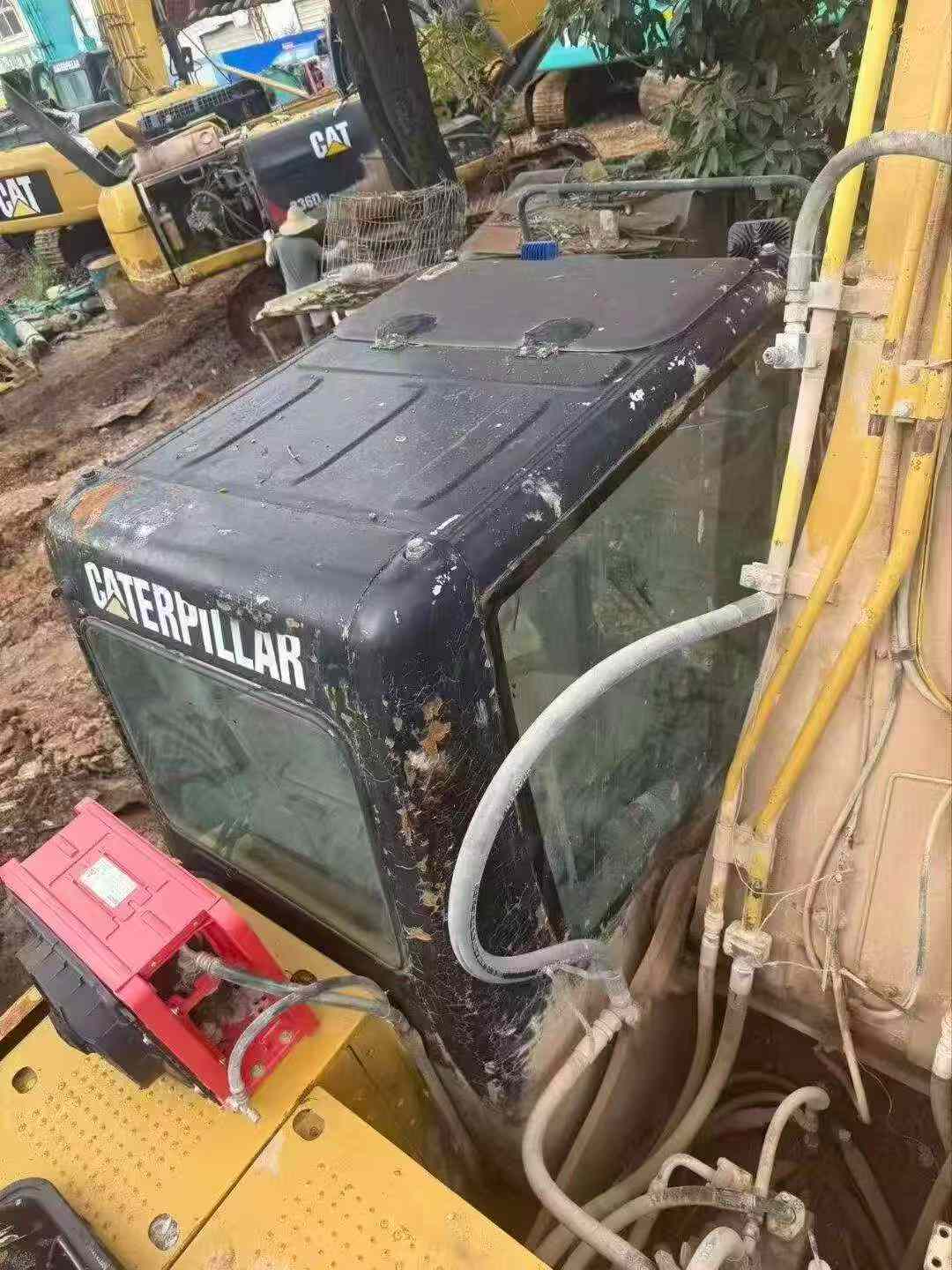 Buy Caterpillar 320D Used Excavator / 3 Buy Caterpillar 320D Used Excavator / 3