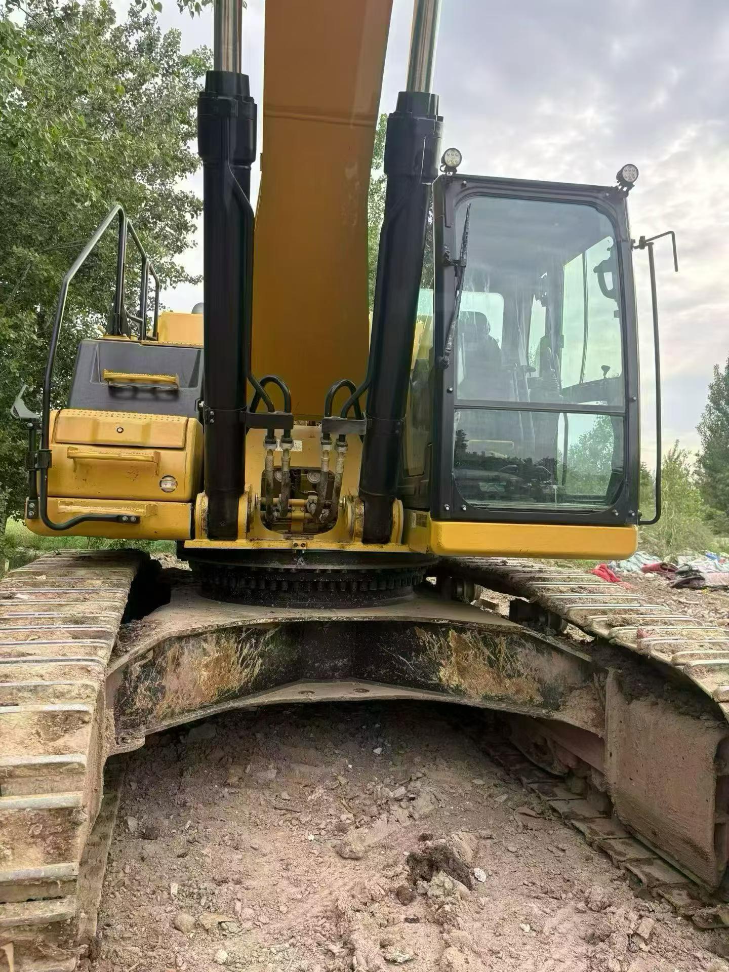 Buy Caterpillar 349E Used Excavator / 5 Buy Caterpillar 349E Used Excavator / 5