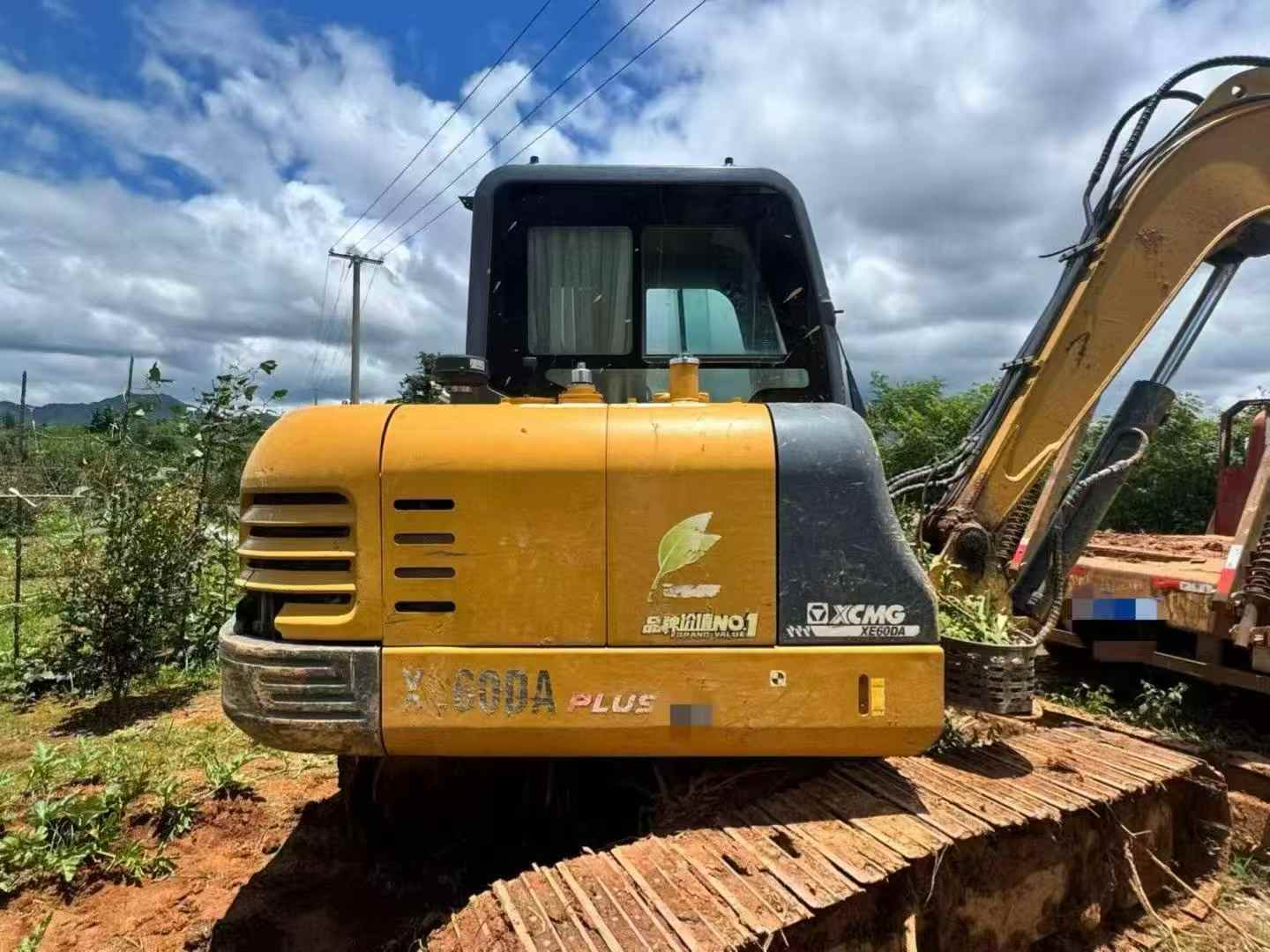 Buy XCMG XE60 Used Excavator / 1