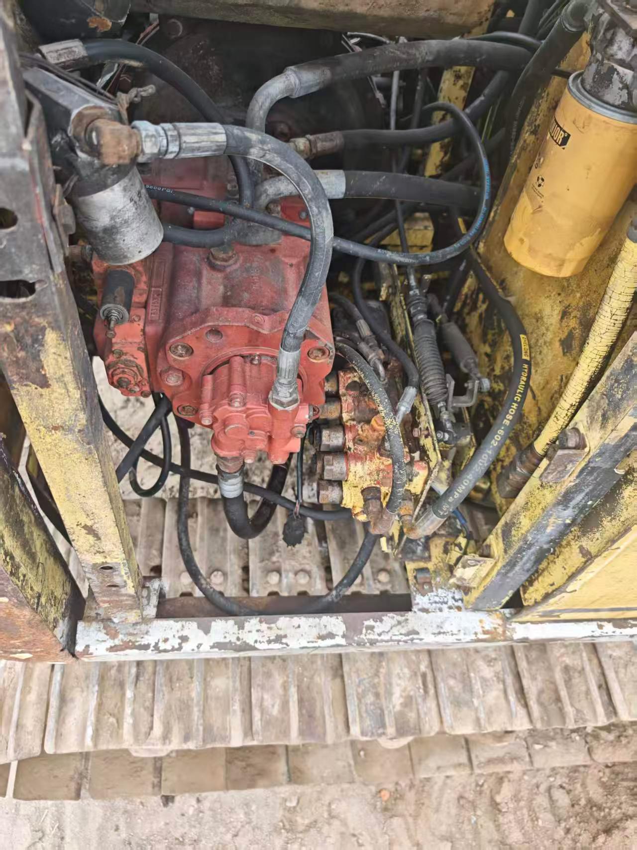 Buy Sumitomo SH120 Used Excavator / 4 Buy Sumitomo SH120 Used Excavator / 4
