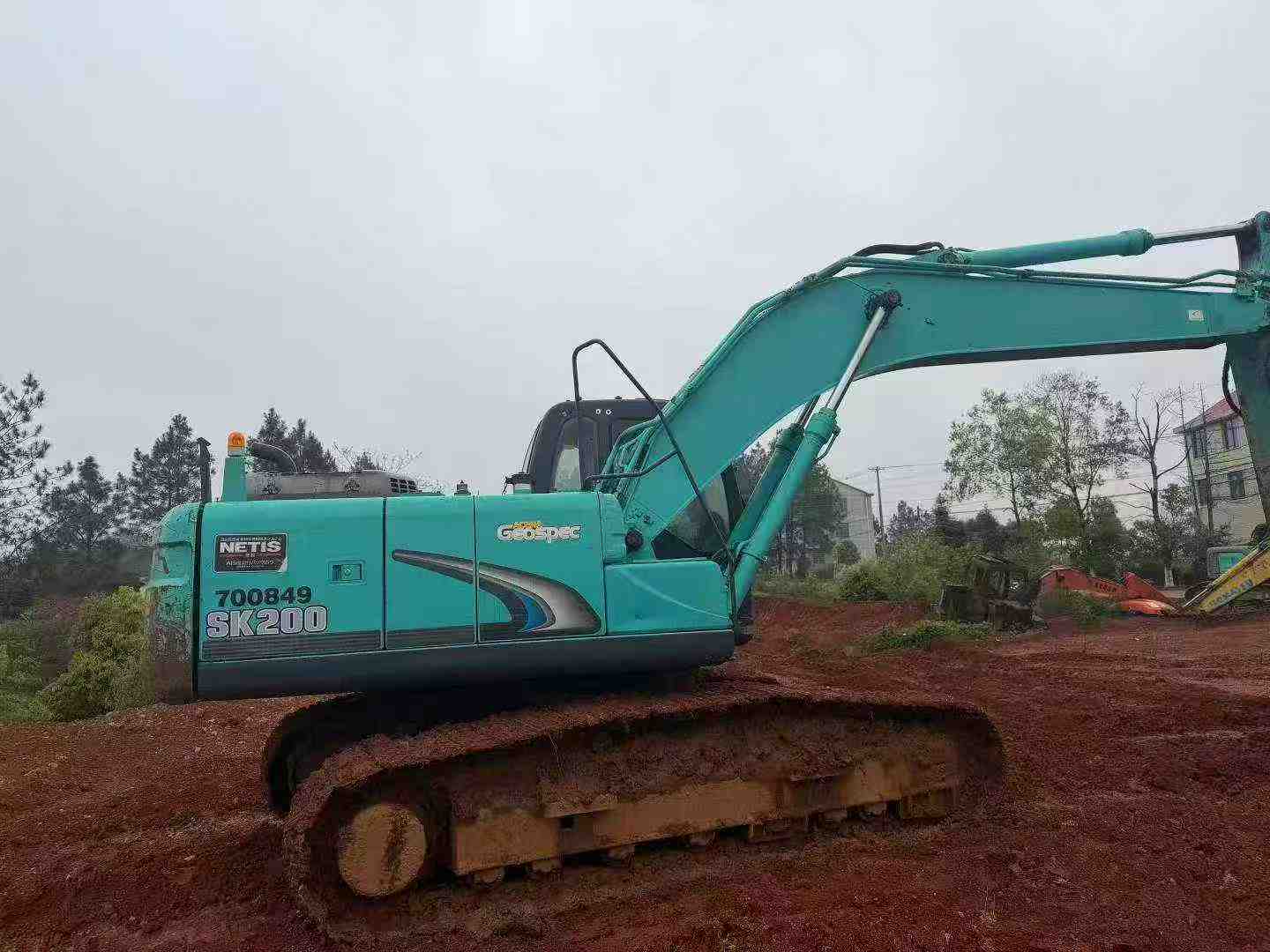 Buy Kobelco SK200 Used Excavator / 4 Buy Kobelco SK200 Used Excavator / 4