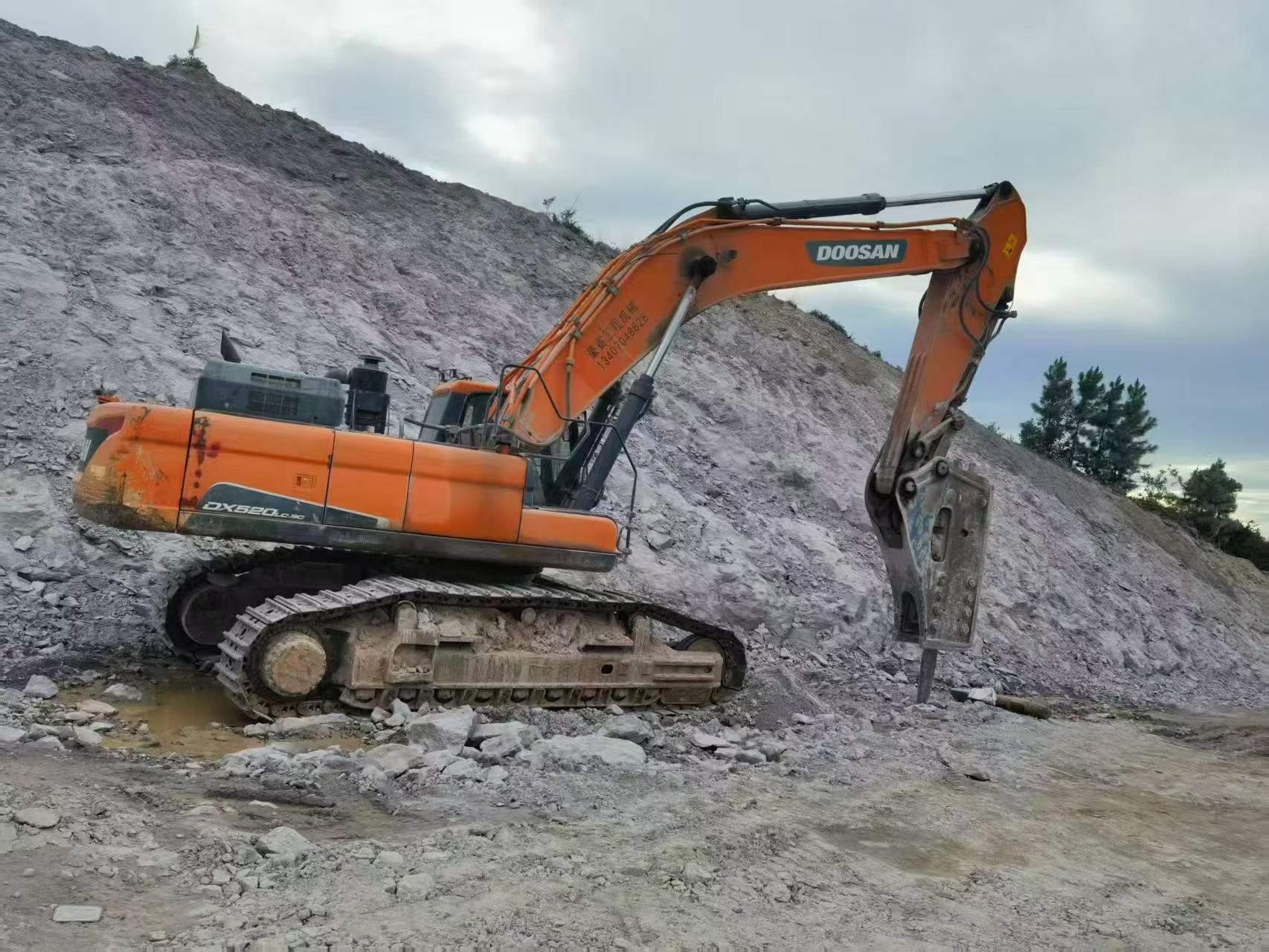 شراء Doosan DH500 مستعمل حفارة شراء Doosan DH500 مستعمل حفارة