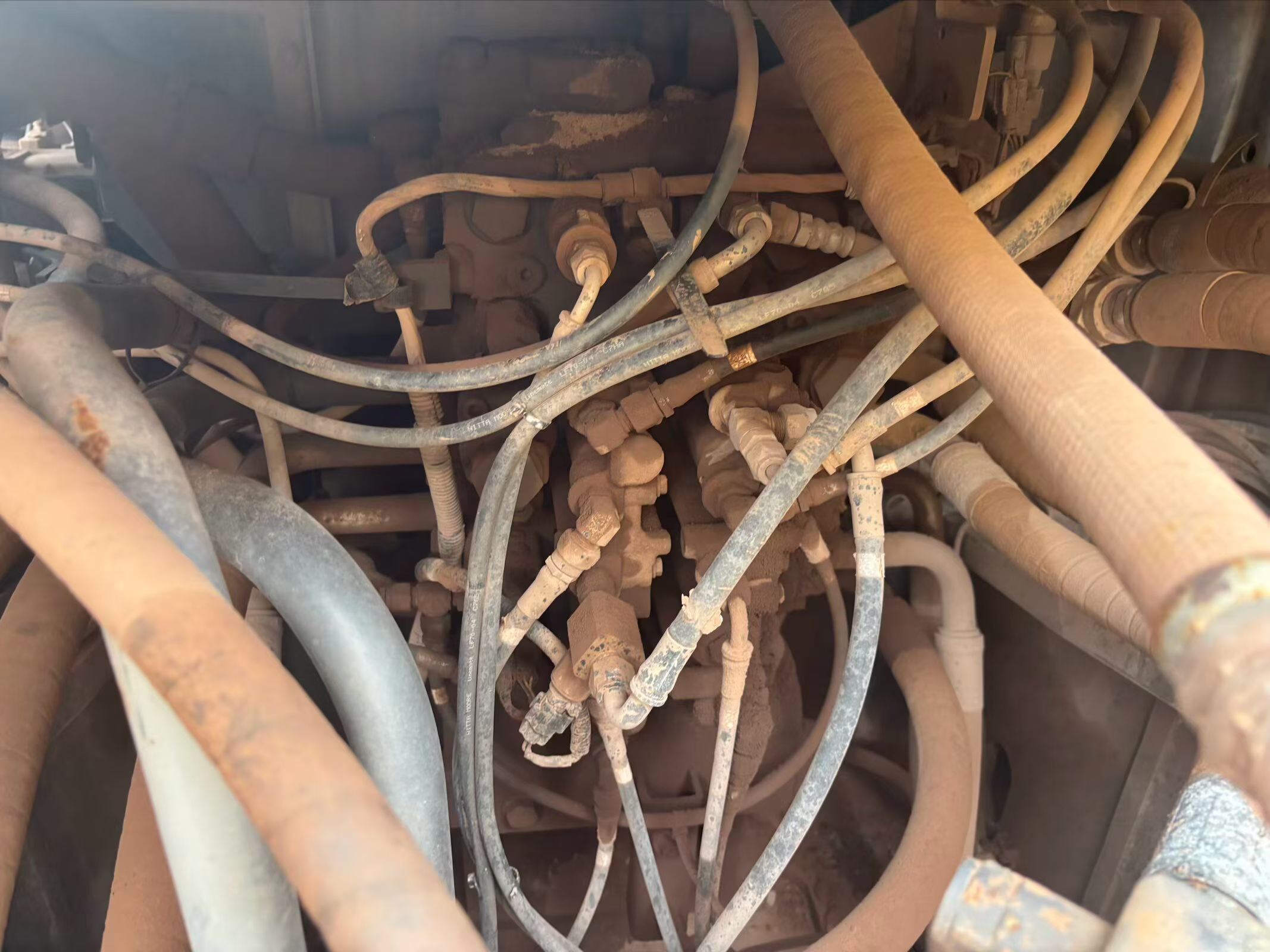 Buy Sumitomo SH380-6 Used Excavator / 4 Buy Sumitomo SH380-6 Used Excavator / 4