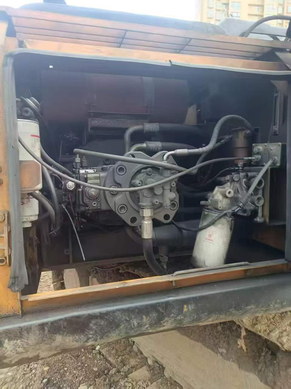 Buy Sany SY215C Used Excavator / 4 Buy Sany SY215C Used Excavator / 4