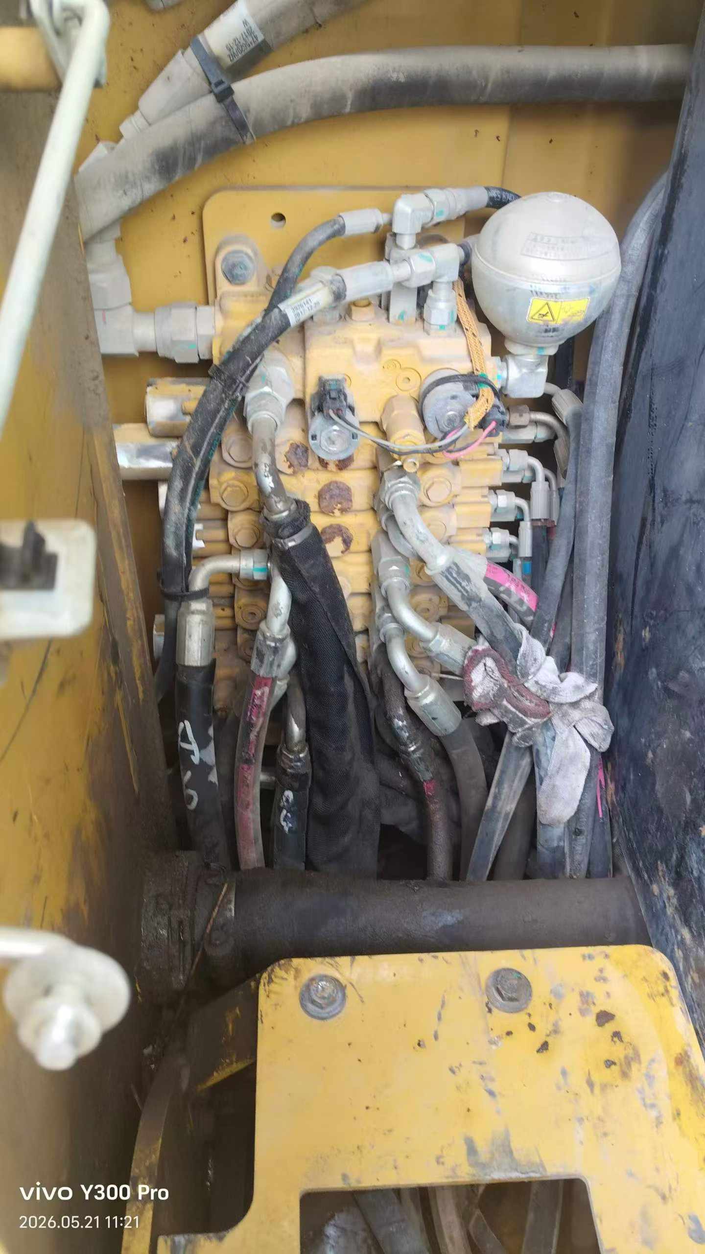 Buy Caterpillar 305.5 Used Excavator / 9