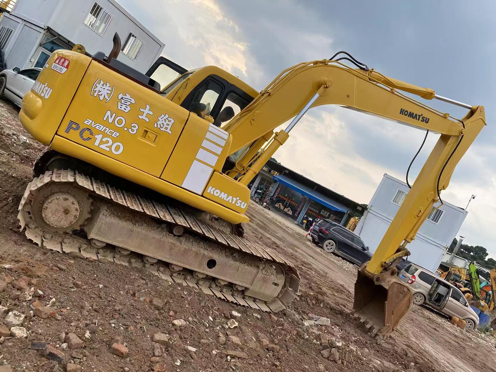 Buy Komatsu PC120-6E Used Excavator / 3 Buy Komatsu PC120-6E Used Excavator / 3
