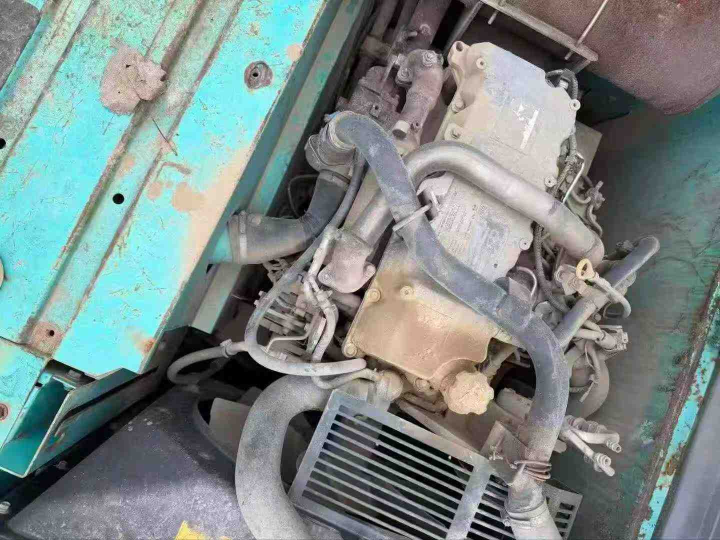 Buy Kobelco SK210 Used Excavator / 4