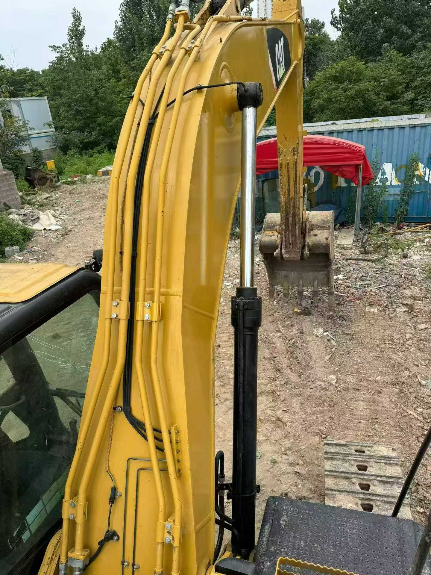 Buy Caterpillar 323D2L Used Excavator / 6