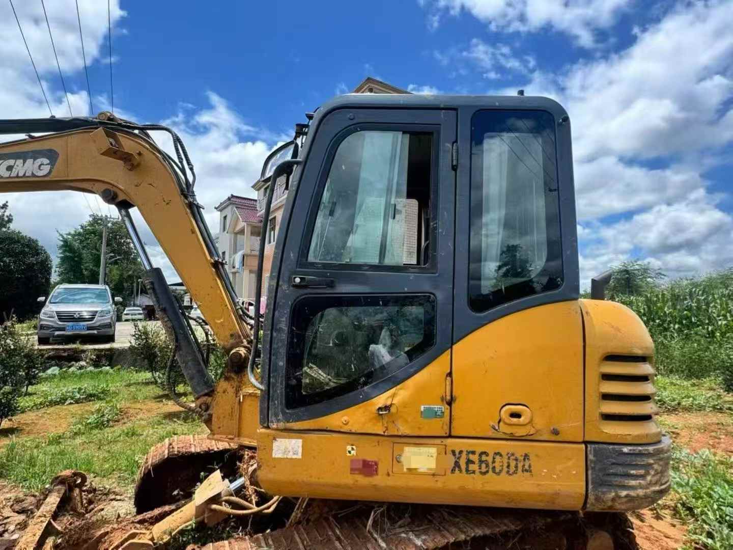 Buy XCMG XE60 Used Excavator / 2 Buy XCMG XE60 Used Excavator / 2