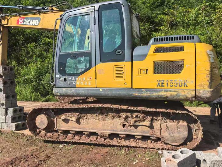 Buy XCMG XE135B Used Excavator / 1
