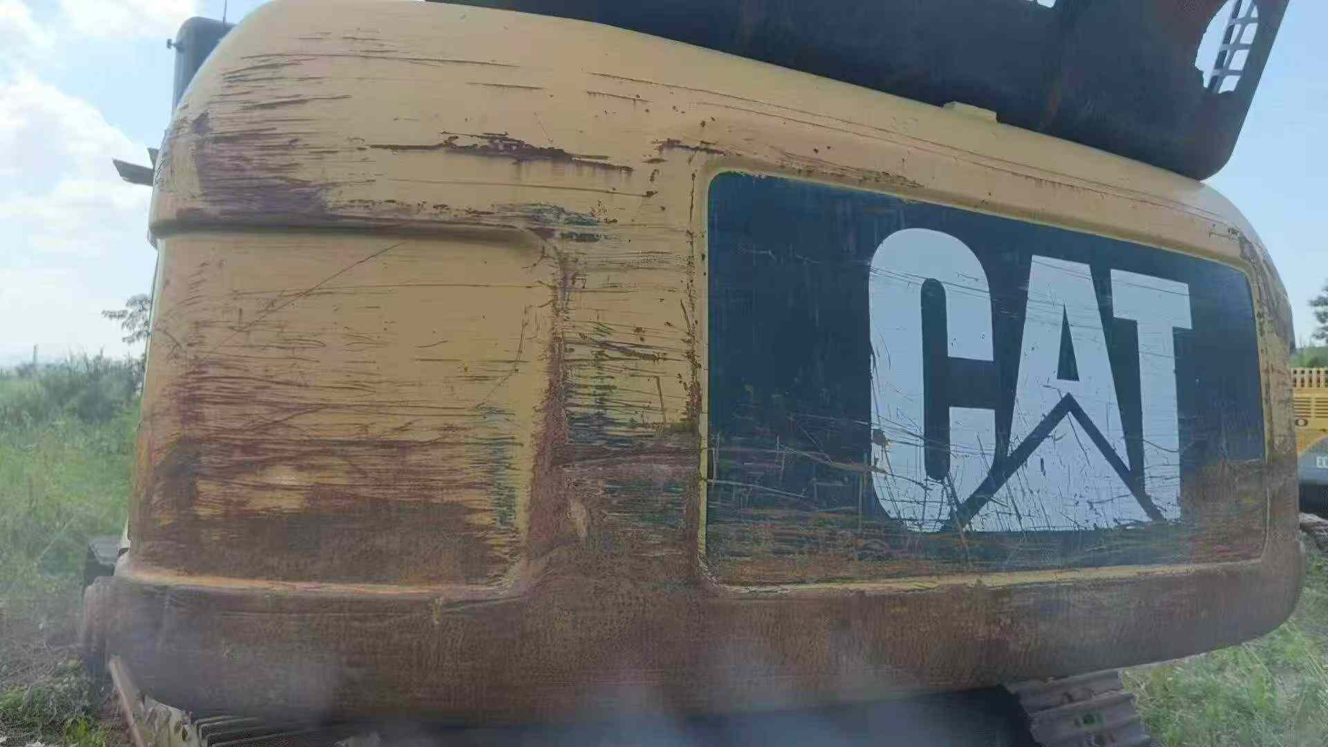 Buy Caterpillar 329D Used Excavator / 1