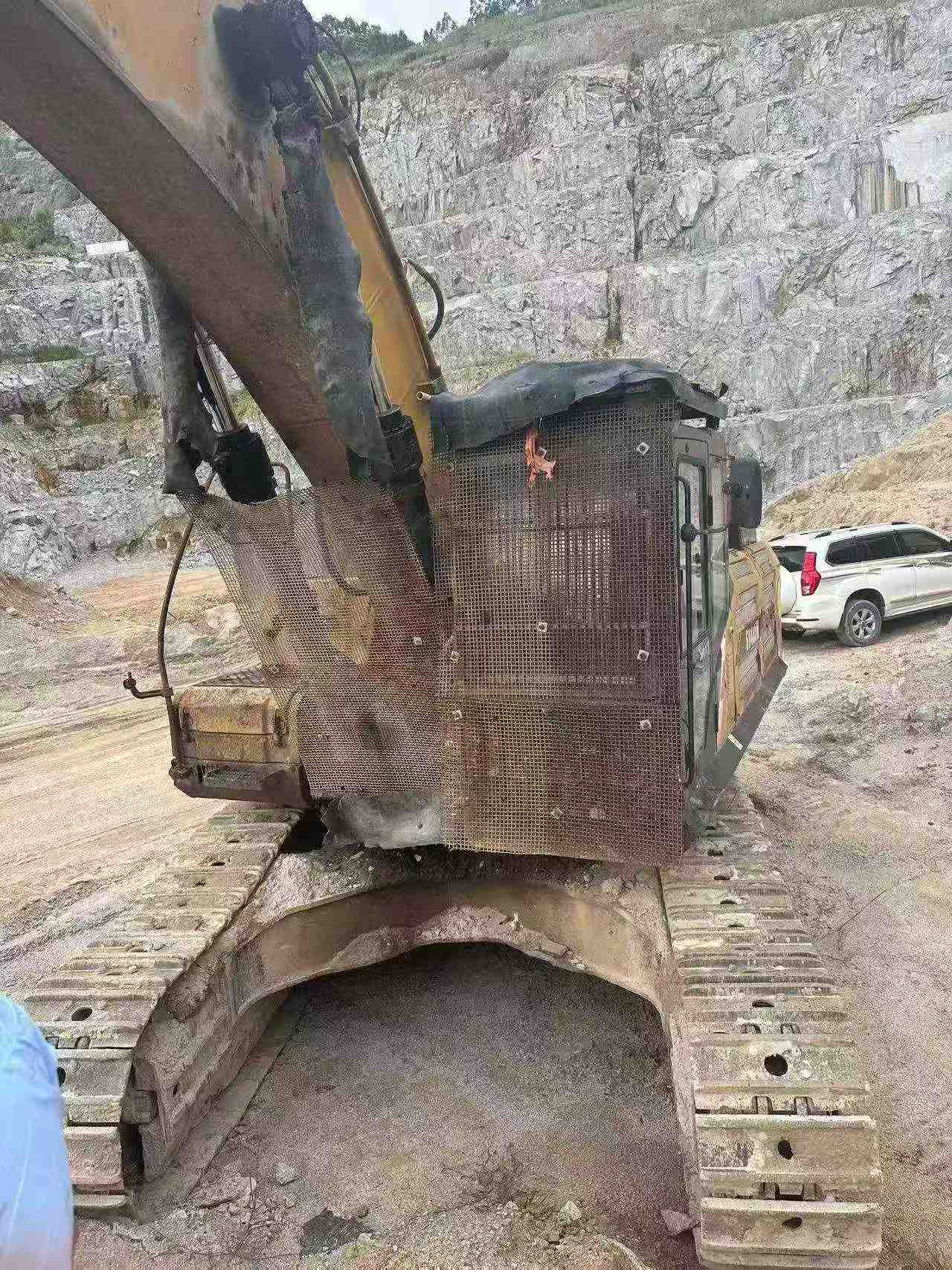 Buy Sany SY485C Used Excavator / 7 Buy Sany SY485C Used Excavator / 7