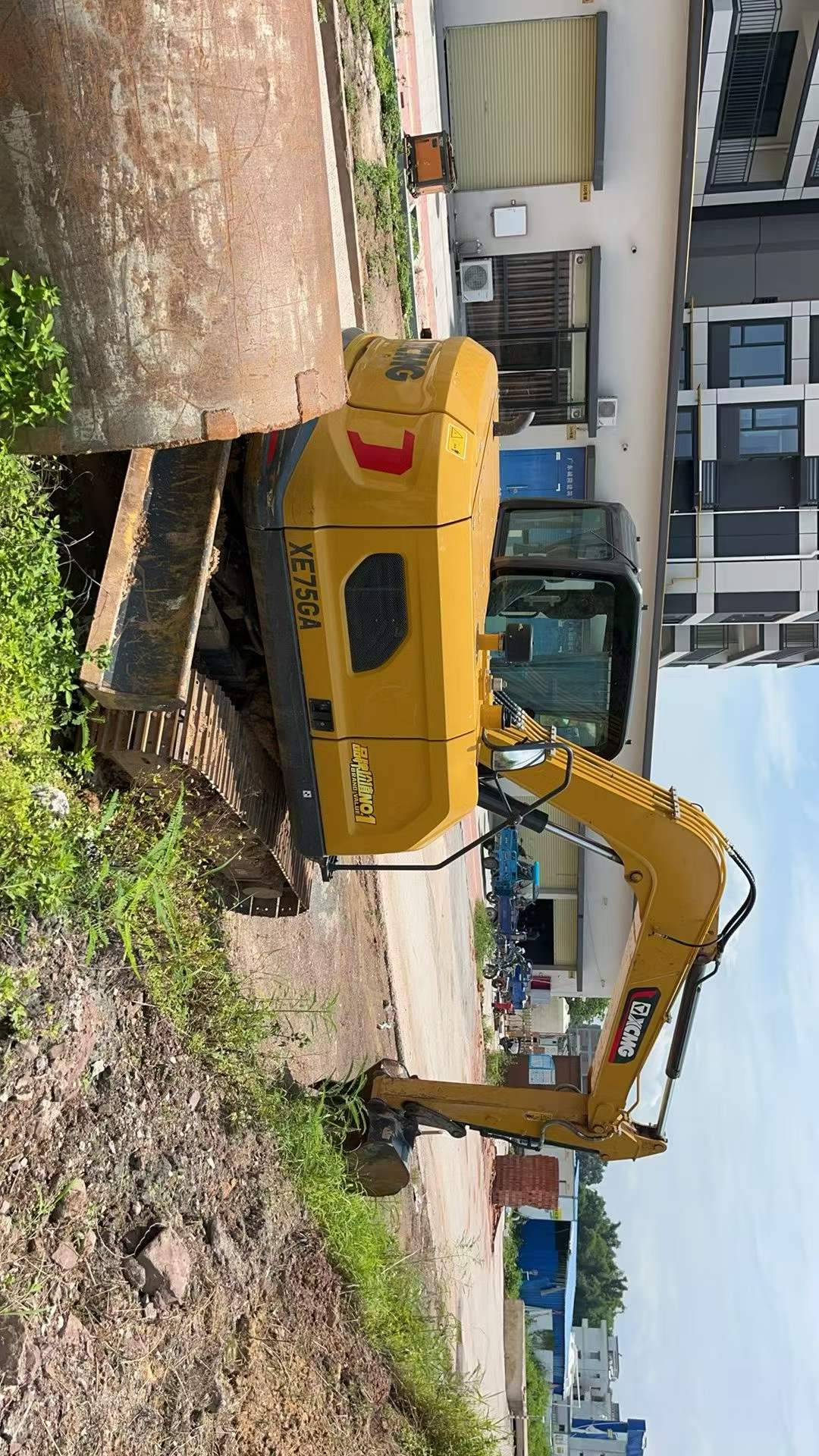 Buy XCMG XE75G Used Excavator / 3
