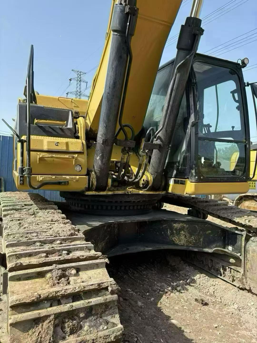 Buy Caterpillar CAT352 Used Excavator / 5 Buy Caterpillar CAT352 Used Excavator / 5