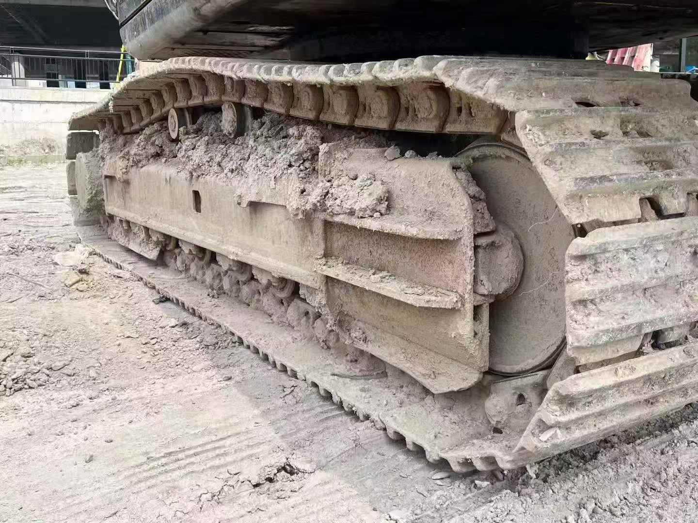 Buy Sumitomo SH360-5 Used Excavator / 4 Buy Sumitomo SH360-5 Used Excavator / 4