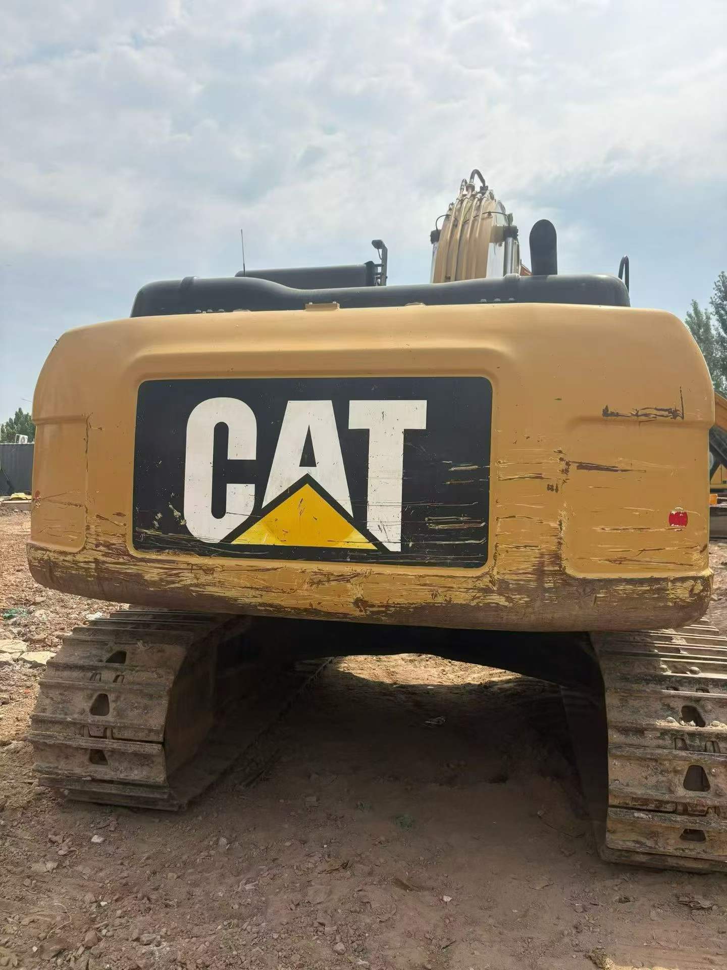Buy Caterpillar 323D2L Used Excavator / 7