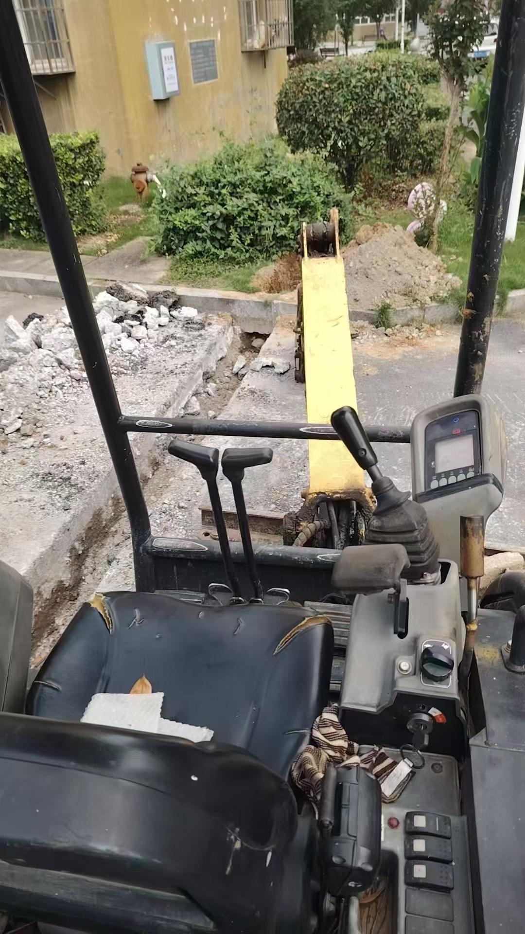 Buy Yanmar ViO23-6 Used Excavator / 5