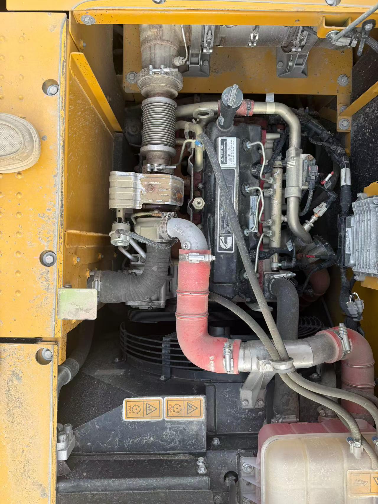 Buy XCMG XE135B Used Excavator / 4 Buy XCMG XE135B Used Excavator / 4