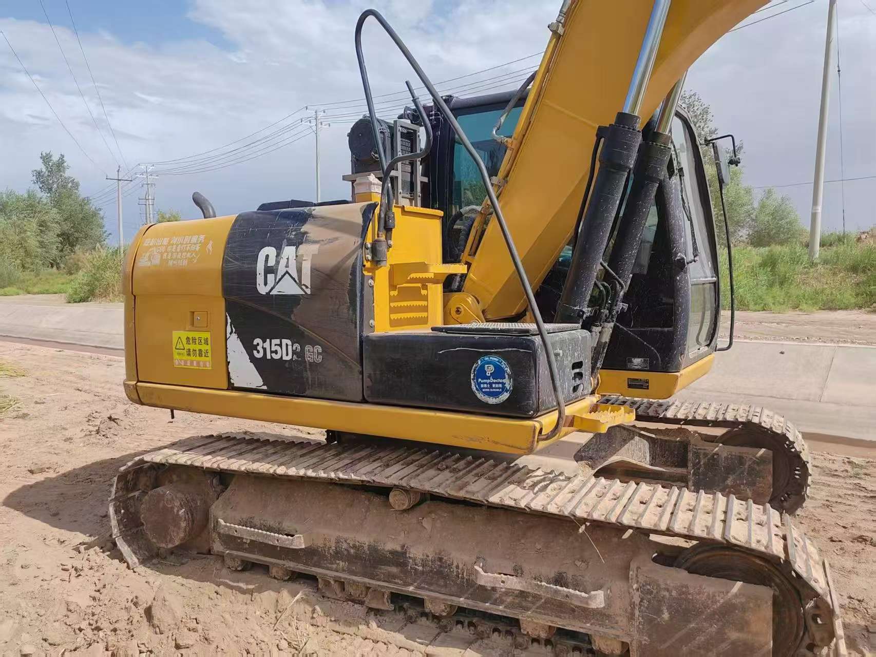 Buy Caterpillar 313D Used Excavator / 1
