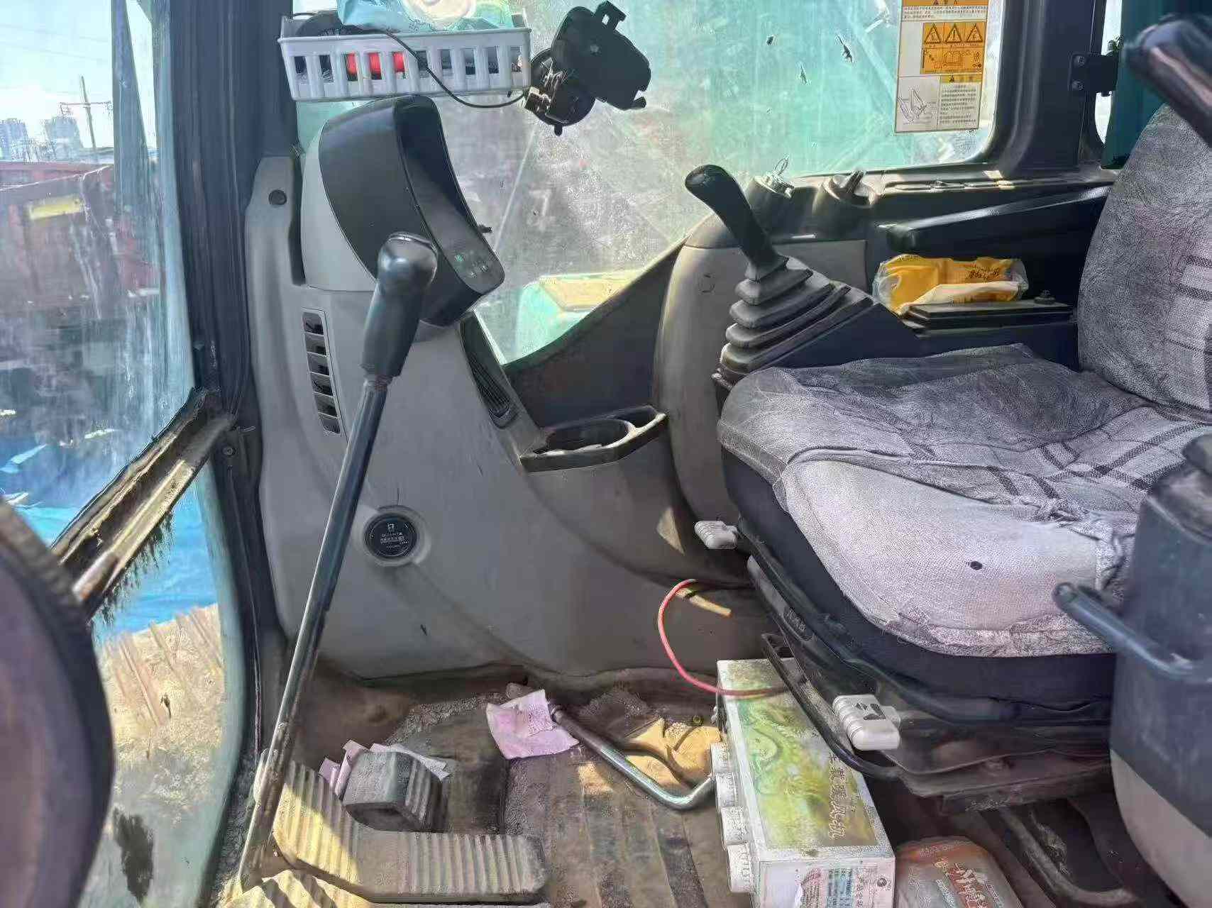 Buy Kobelco SK260 Used Excavator / 2 Buy Kobelco SK260 Used Excavator / 2