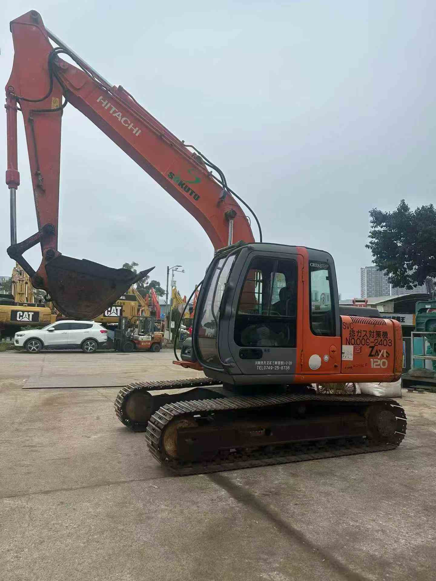 Buy Hitachi EX120-6 Used Excavator / 1