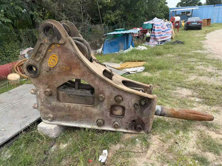 Buy XCMG XE60 Used Excavator / 1