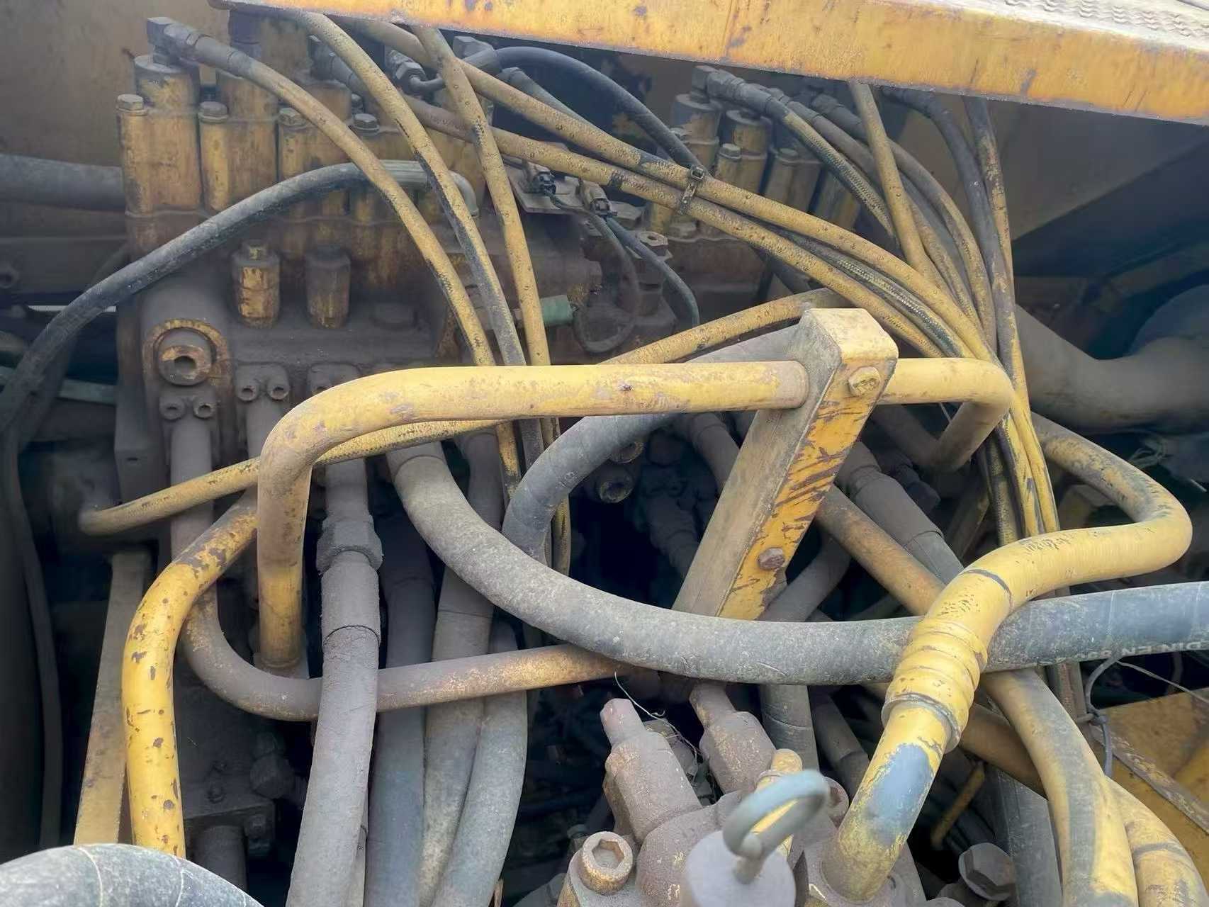 Buy Caterpillar 320B Used Excavator / 4