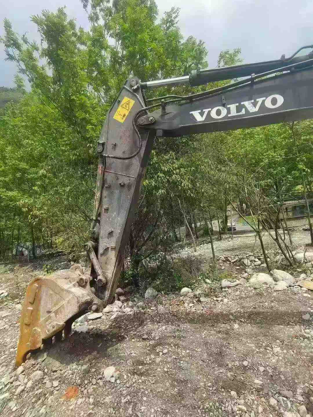 Buy Volvo EC140 Used Excavator / 4 Buy Volvo EC140 Used Excavator / 4