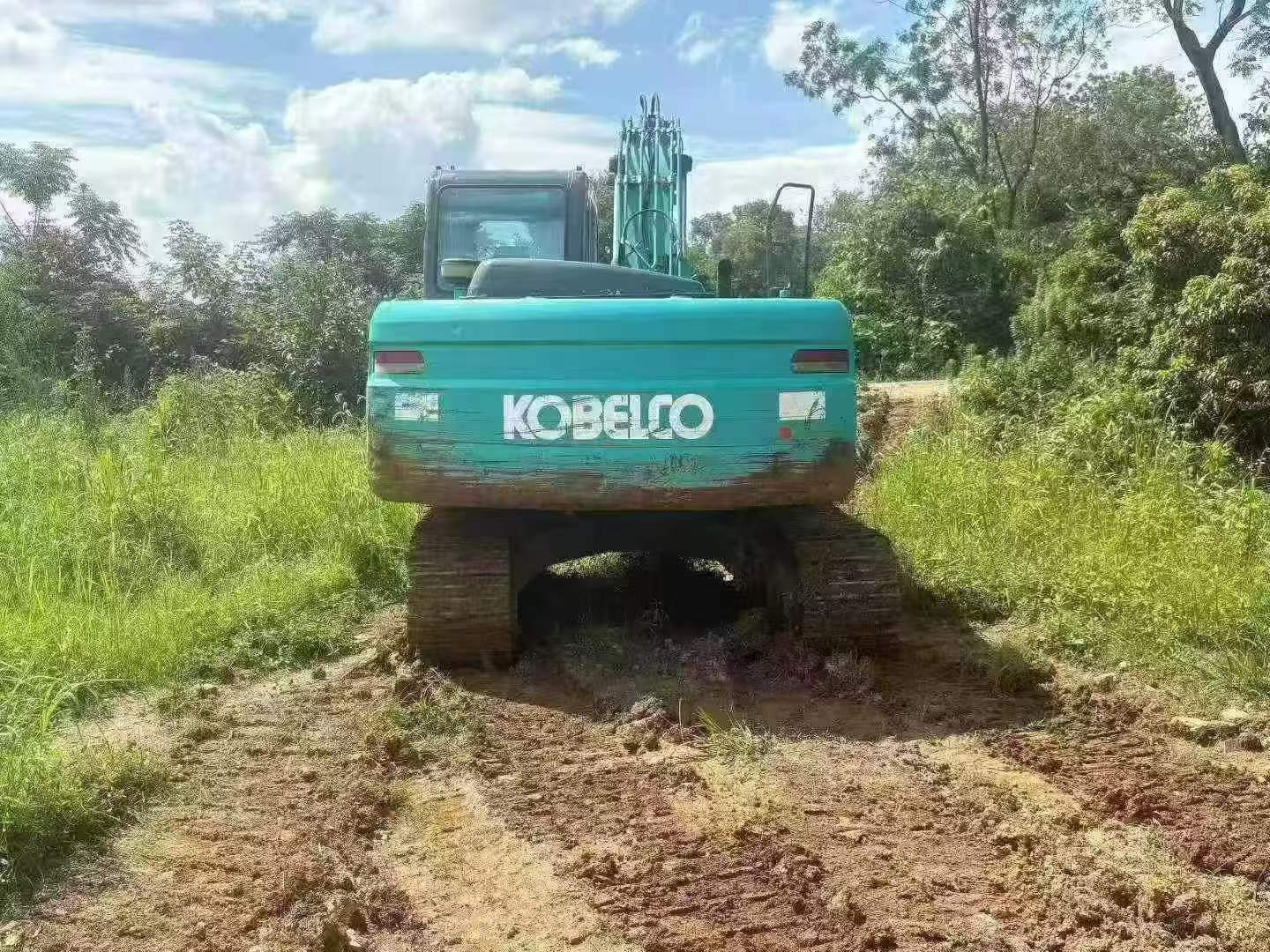 Buy Kobelco SK140 Used Excavator / 8