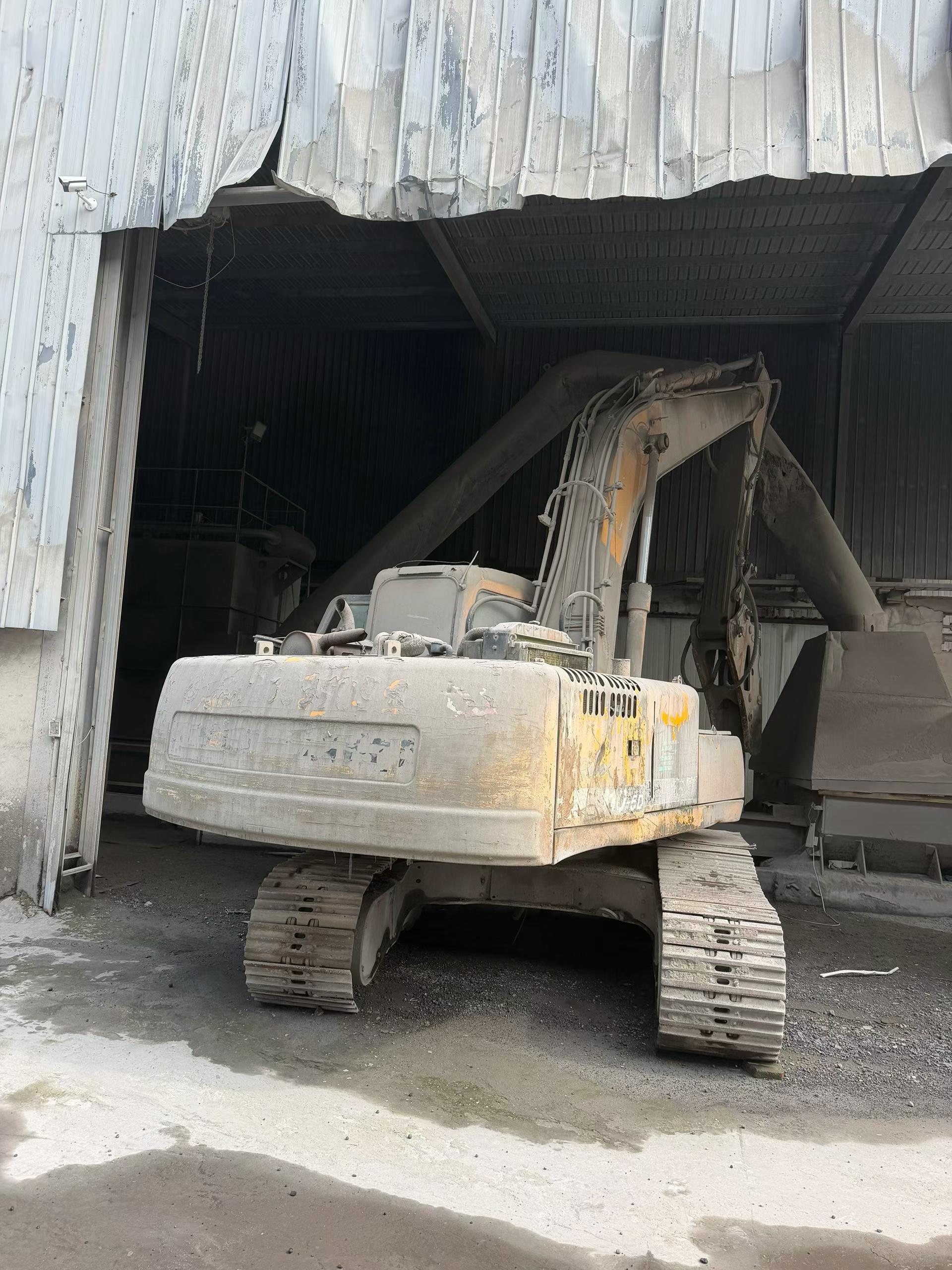 Buy Hyundai R210W Used Excavator / 9 Buy Hyundai R210W Used Excavator / 9