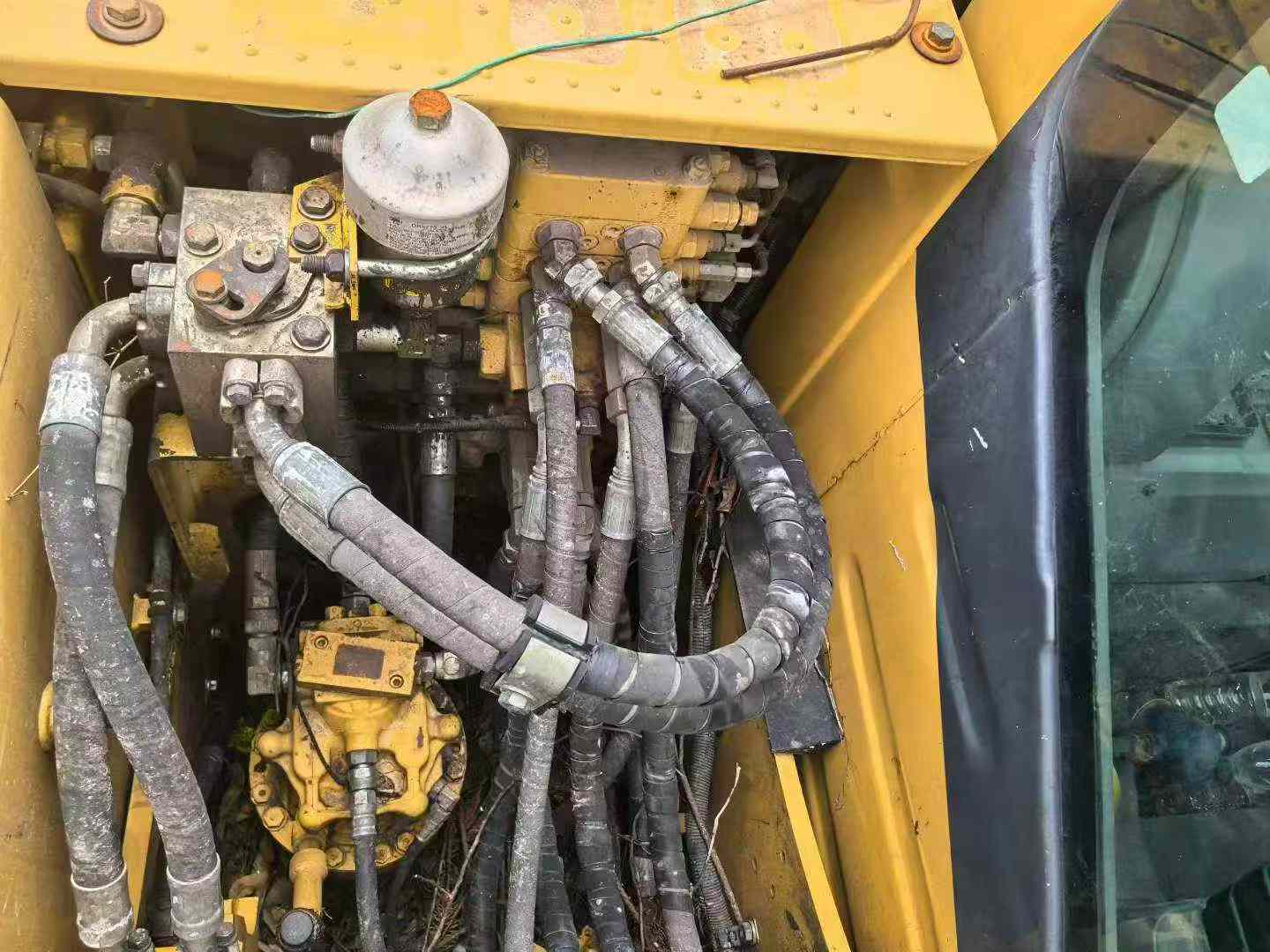 Buy Komatsu PC130-8 Used Excavator / 5 Buy Komatsu PC130-8 Used Excavator / 5