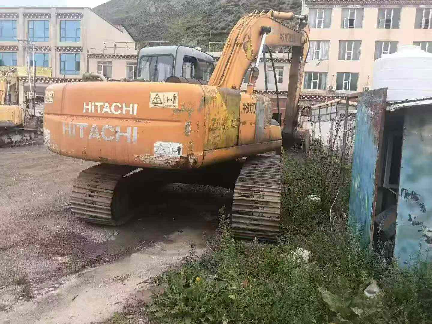 Buy Hitachi EX200 Used Excavator / 4 Buy Hitachi EX200 Used Excavator / 4