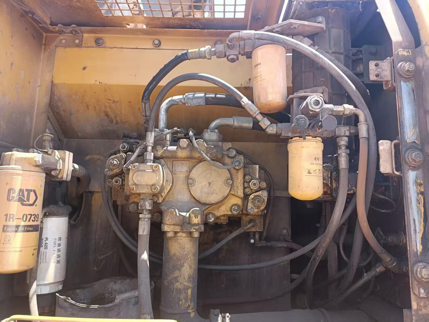 Buy Caterpillar 329D Used Excavator / 6 Buy Caterpillar 329D Used Excavator / 6