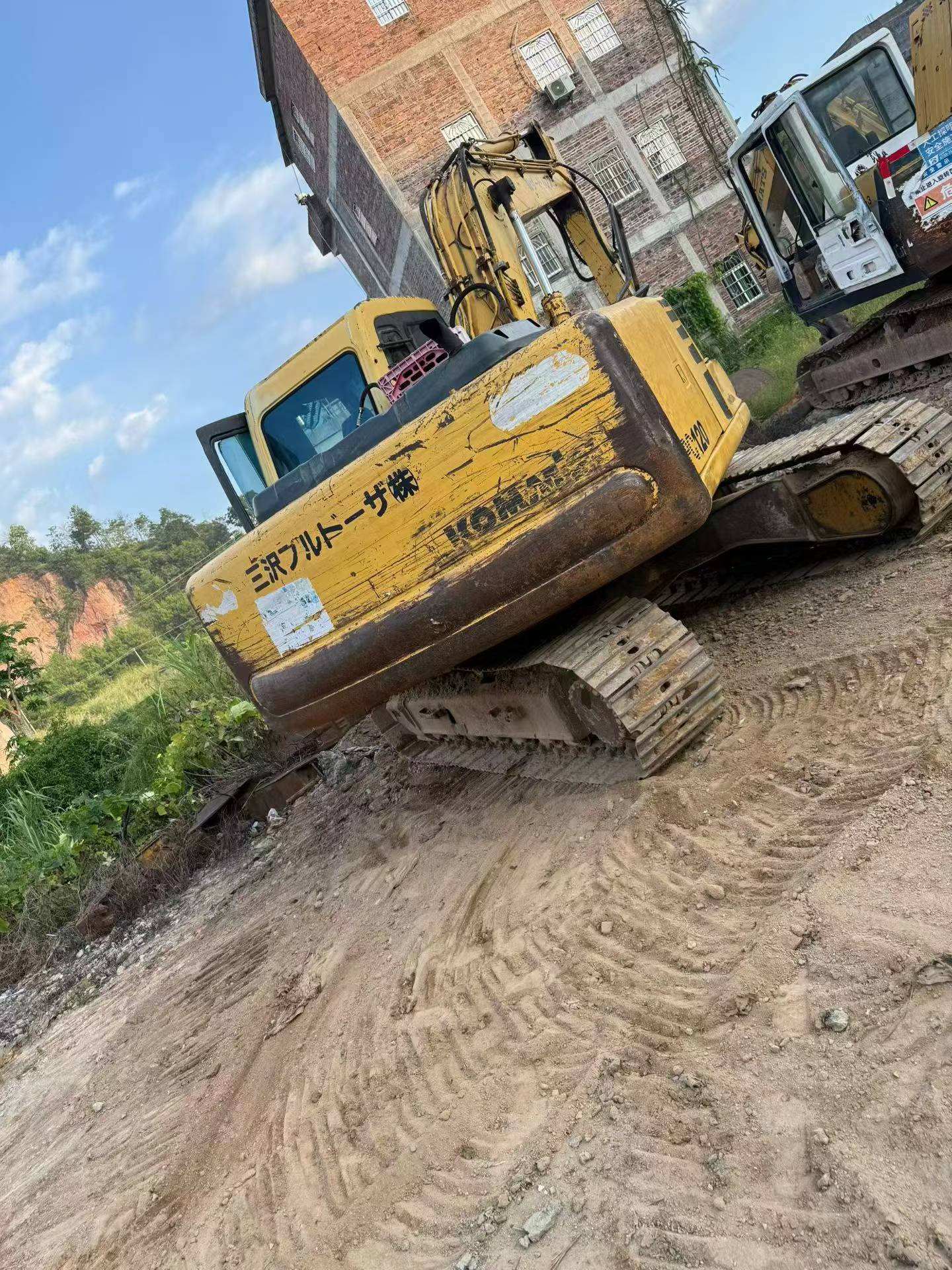 Buy Komatsu PC120-6E Used Excavator / 8 Buy Komatsu PC120-6E Used Excavator / 8