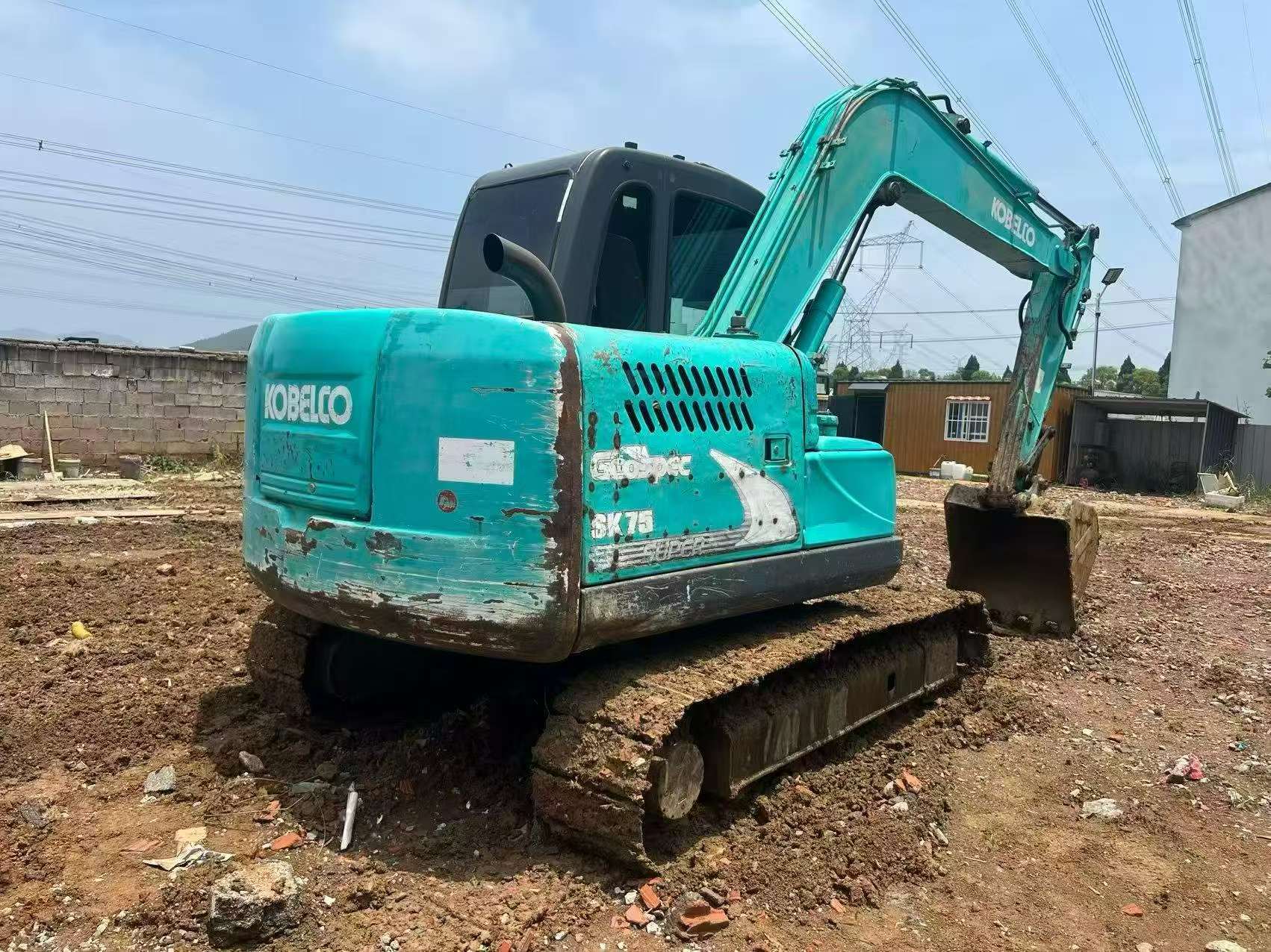 Buy Kobelco SK75 Used Excavator / 3 Buy Kobelco SK75 Used Excavator / 3
