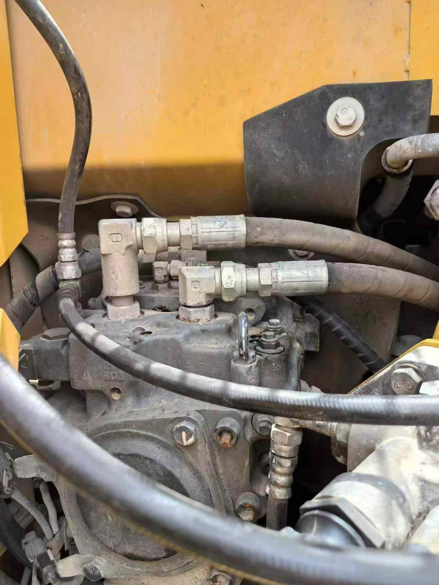 Buy Komatsu PC130-8 Used Excavator / 7 Buy Komatsu PC130-8 Used Excavator / 7