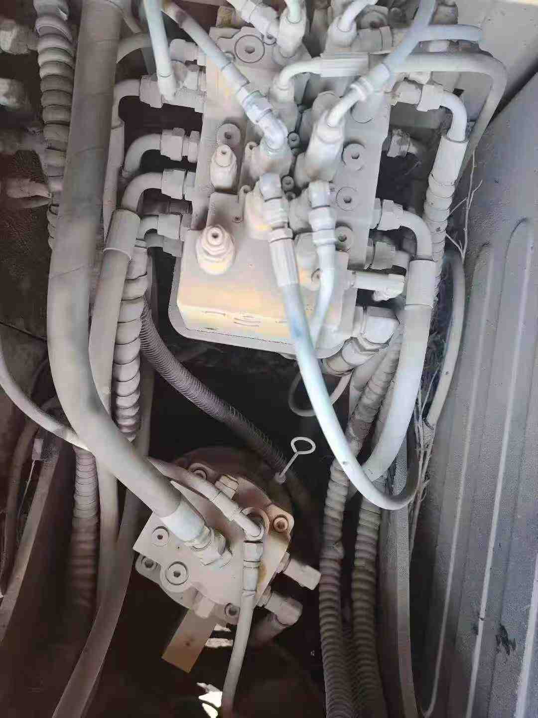 Buy Hyundai R80G Used Excavator / 6