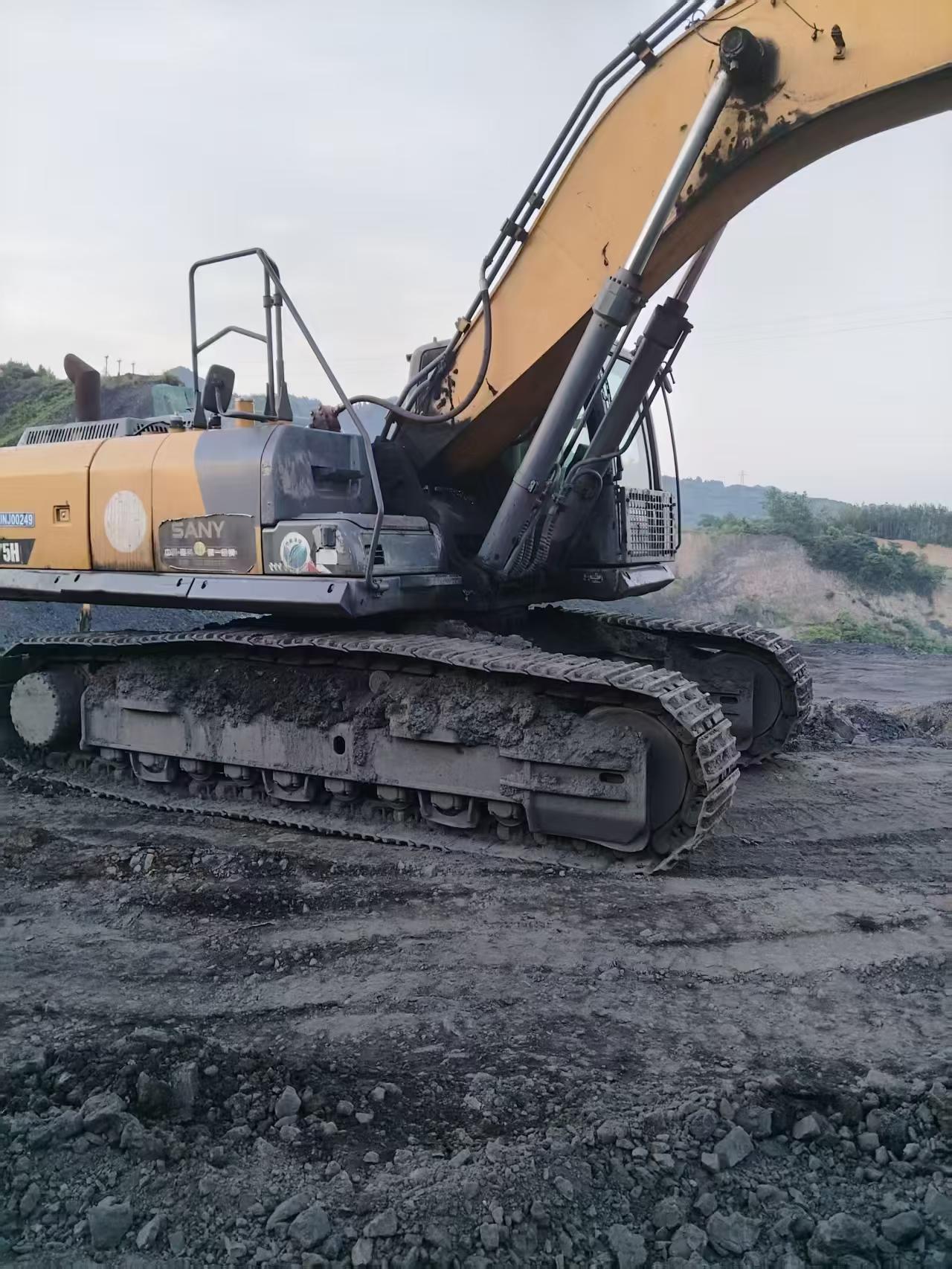 Buy XCMG XE380K Used Excavator / 3