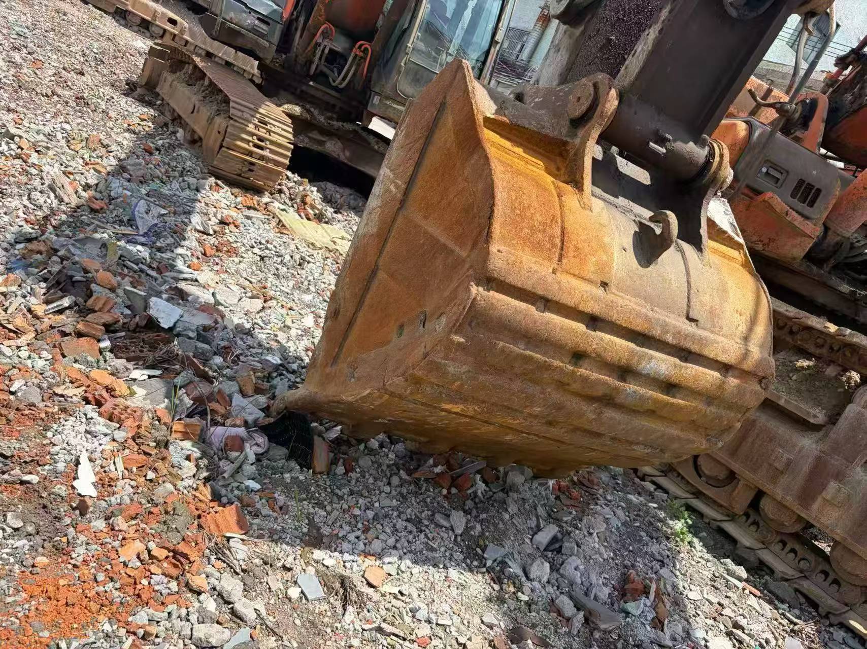 Buy Hitachi ZW250 Used Excavator / 8