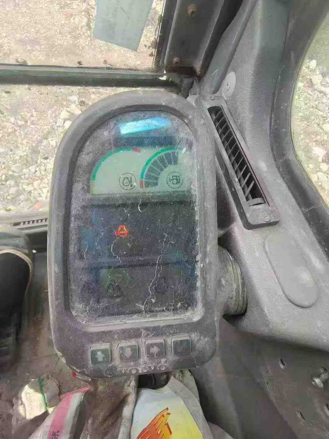 Buy Volvo EC140 Used Excavator / 9 Buy Volvo EC140 Used Excavator / 9