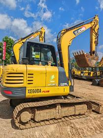 Buy XCMG XE60 Used Excavator / 2 Buy XCMG XE60 Used Excavator / 2