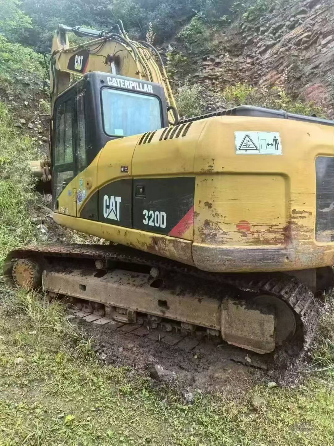 Buy Caterpillar 320D Used Excavator / 5 Buy Caterpillar 320D Used Excavator / 5