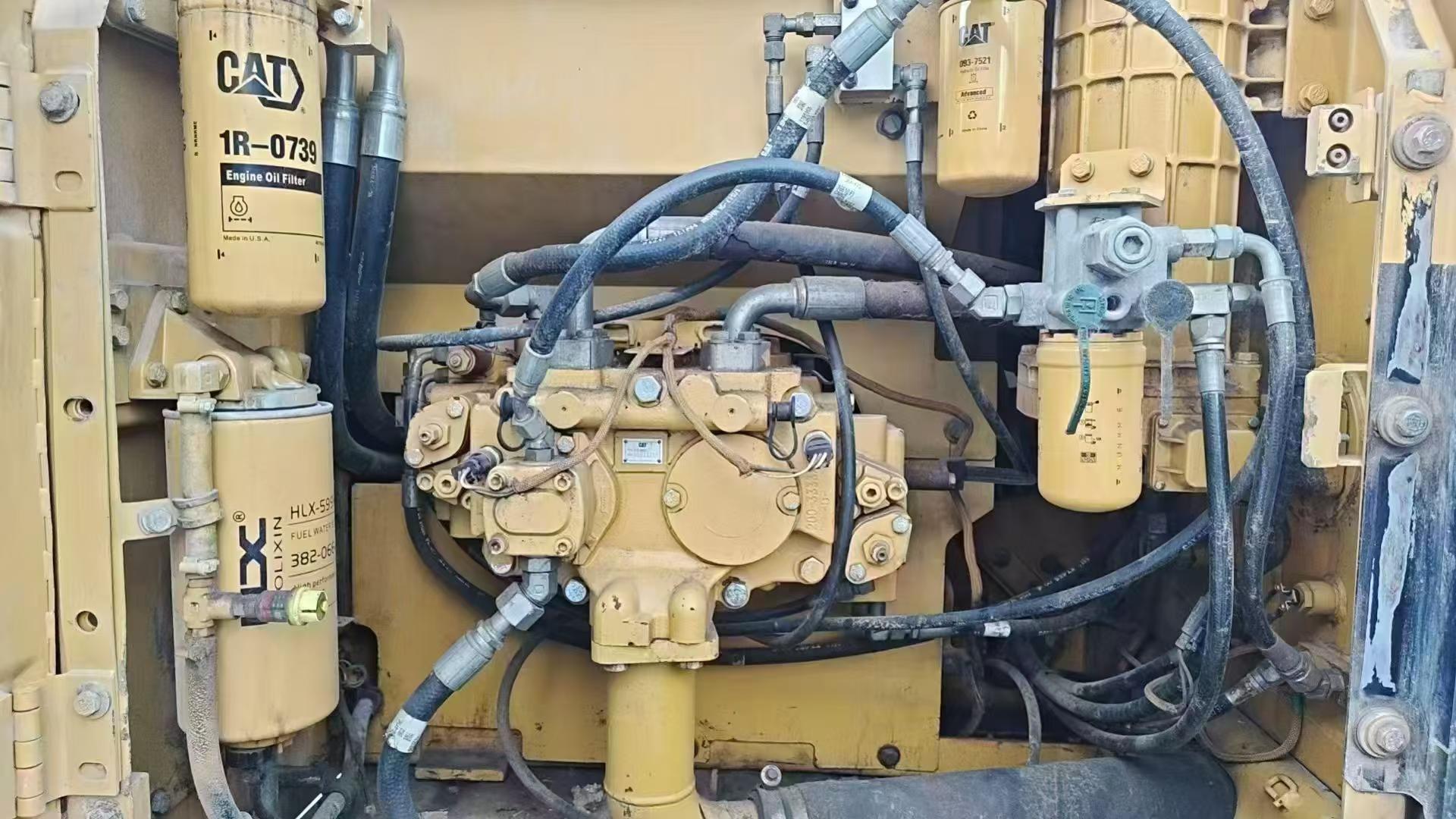 Buy Caterpillar 320D Used Excavator / 4 Buy Caterpillar 320D Used Excavator / 4